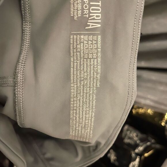 Victoria’s Secret vs sport grey lace Up mesh compression. Leggings - Picture 4 of 5